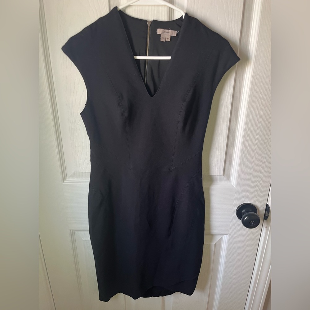 Elegant Black Sleeveless Dress